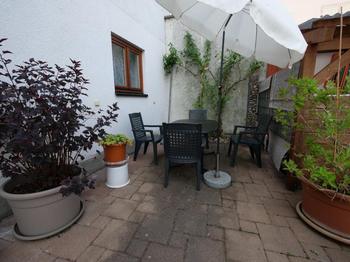 Fachwerkhaus In Ruhiger Altstadt By Rabe - Free Netflix & Eigene Terrasse Карлсруе Екстериор снимка