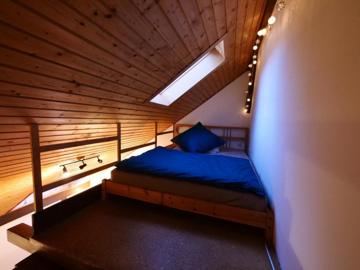 Fachwerkhaus In Ruhiger Altstadt By Rabe - Free Netflix & Eigene Terrasse Карлсруе Екстериор снимка