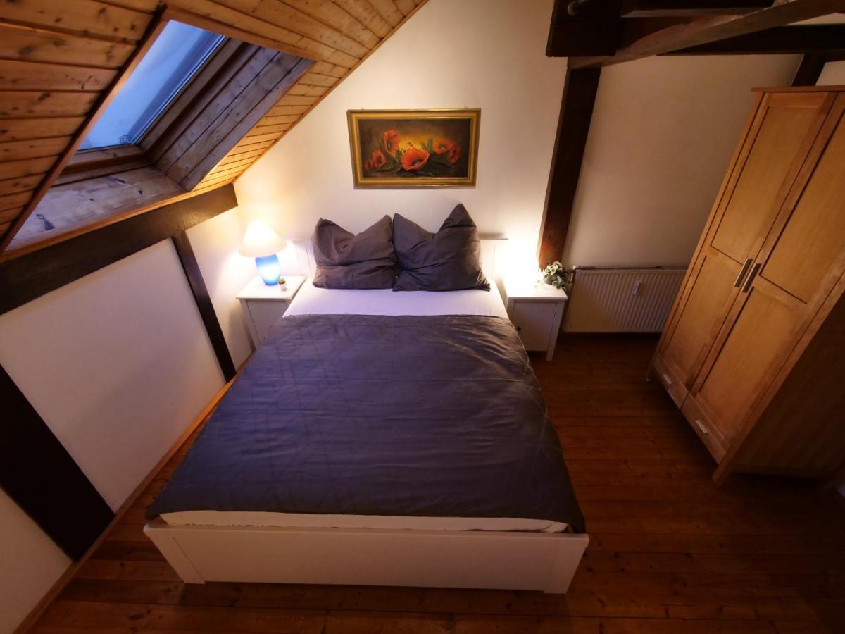 Fachwerkhaus In Ruhiger Altstadt By Rabe - Free Netflix & Eigene Terrasse Карлсруе Екстериор снимка