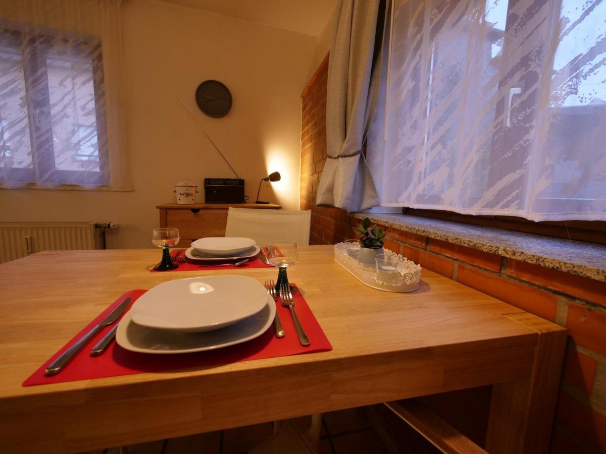 Fachwerkhaus In Ruhiger Altstadt By Rabe - Free Netflix & Eigene Terrasse Карлсруе Екстериор снимка